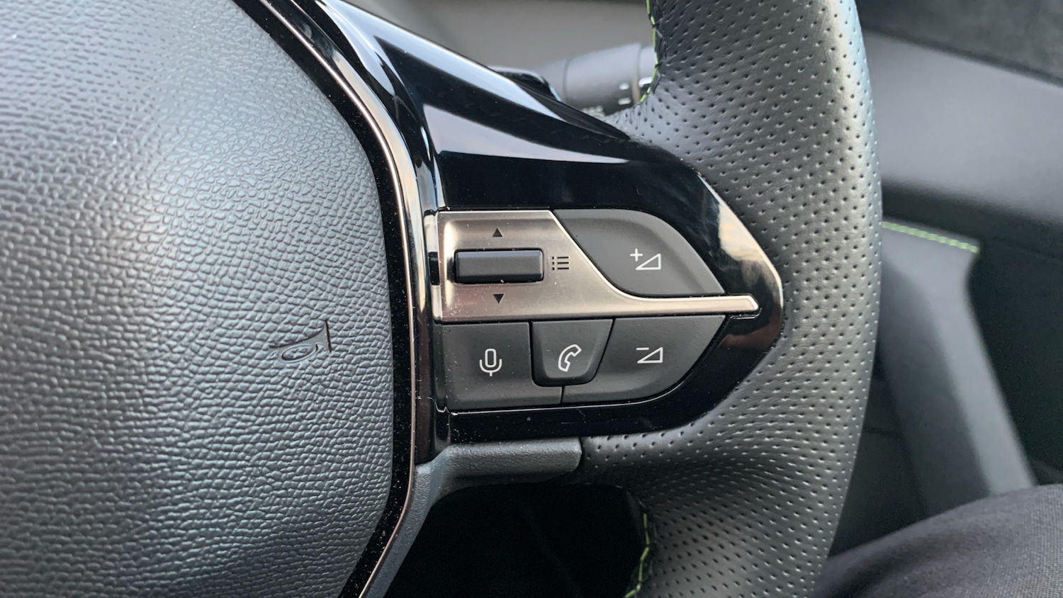 Used Peugeot 408 2025 for sale - 77306819: Photo 25