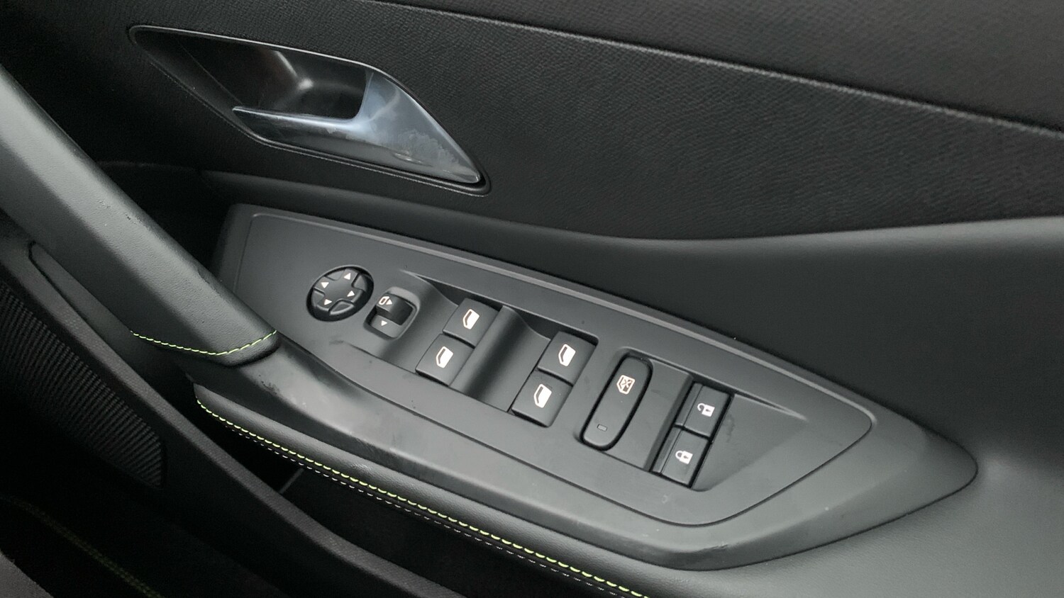 Used Peugeot 408 2025 for sale - 77346200: Photo 23