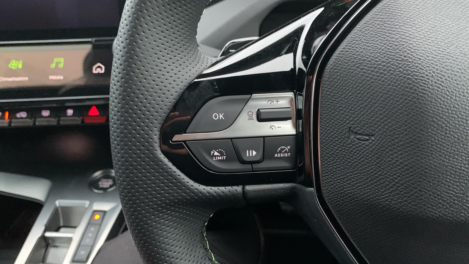 Used Peugeot 408 2025 for sale - 77346200: Photo 24