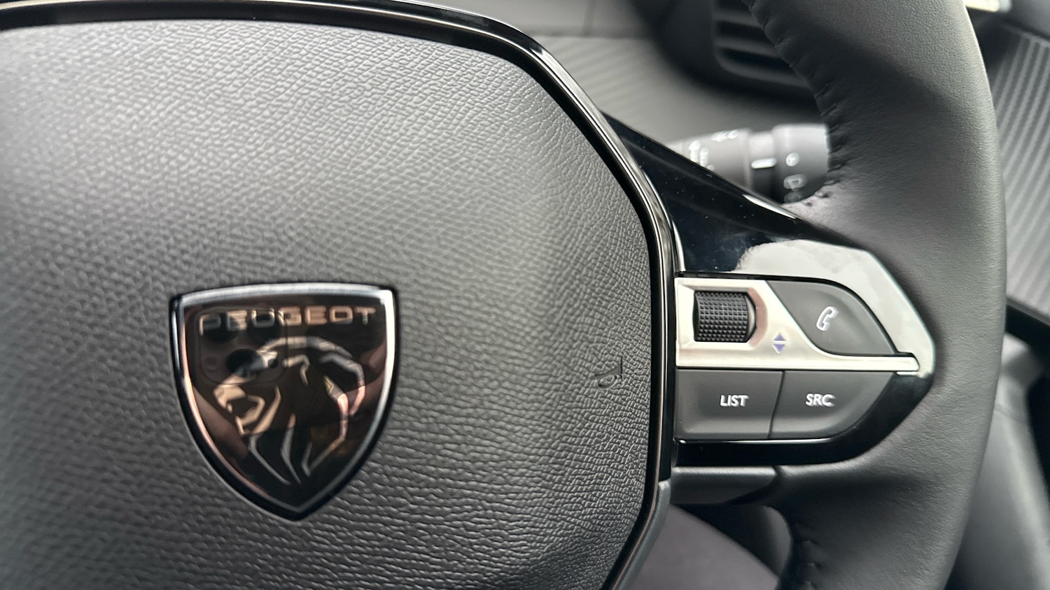 Used Peugeot 2008 2025 for sale - 76586379: Photo 24