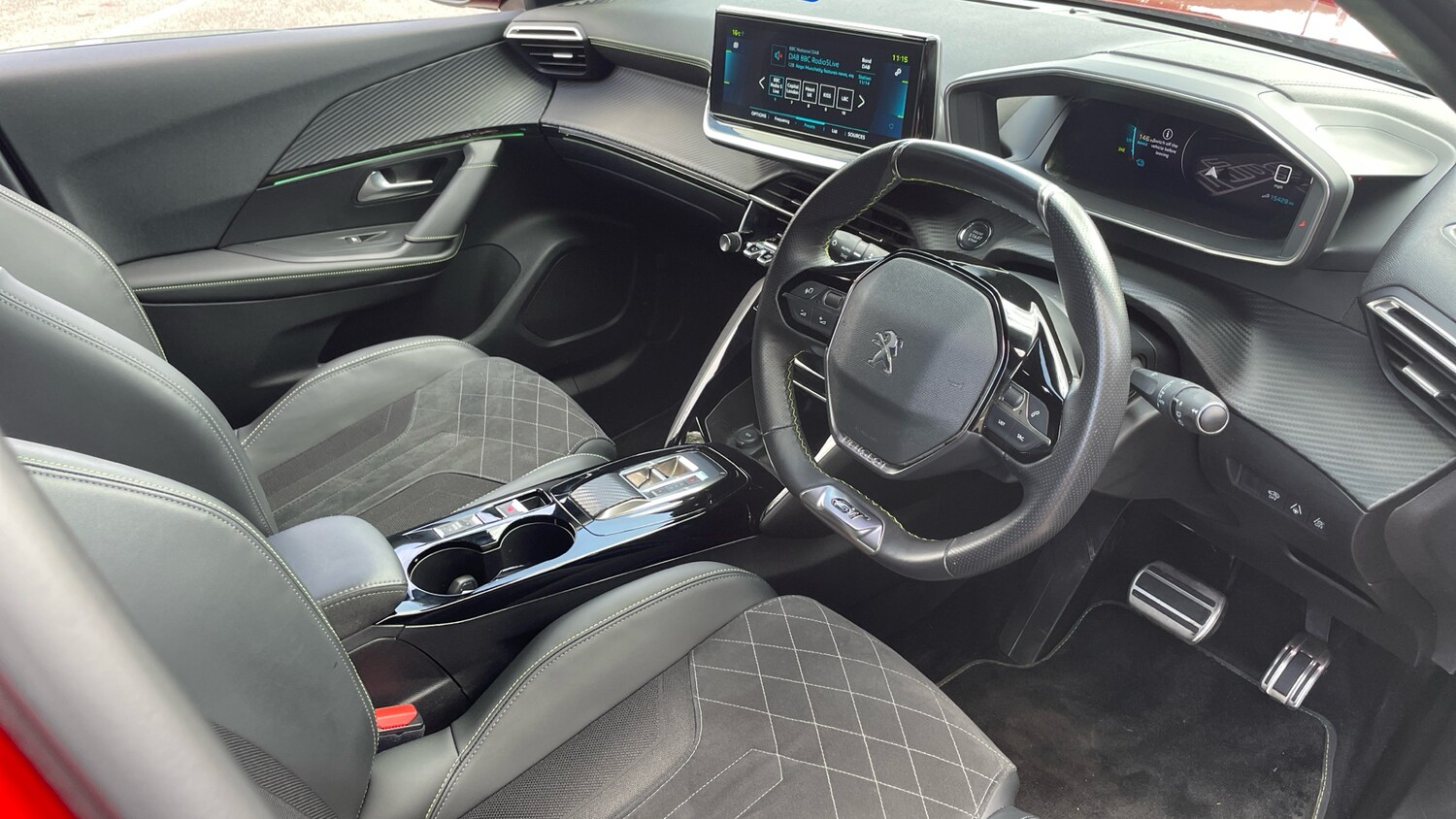 Used Peugeot 2008 2022 for sale - 75929304: Photo 11