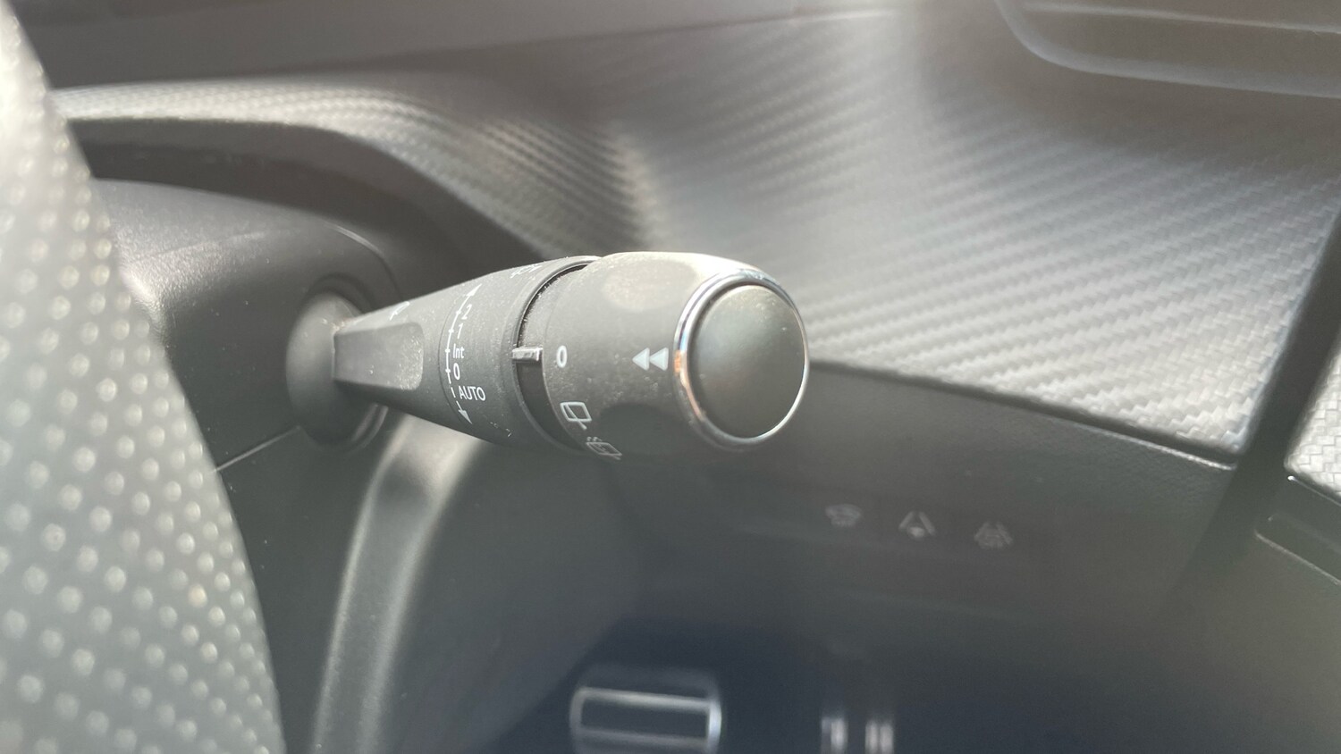 Used Peugeot 2008 2022 for sale - 75929304: Photo 28