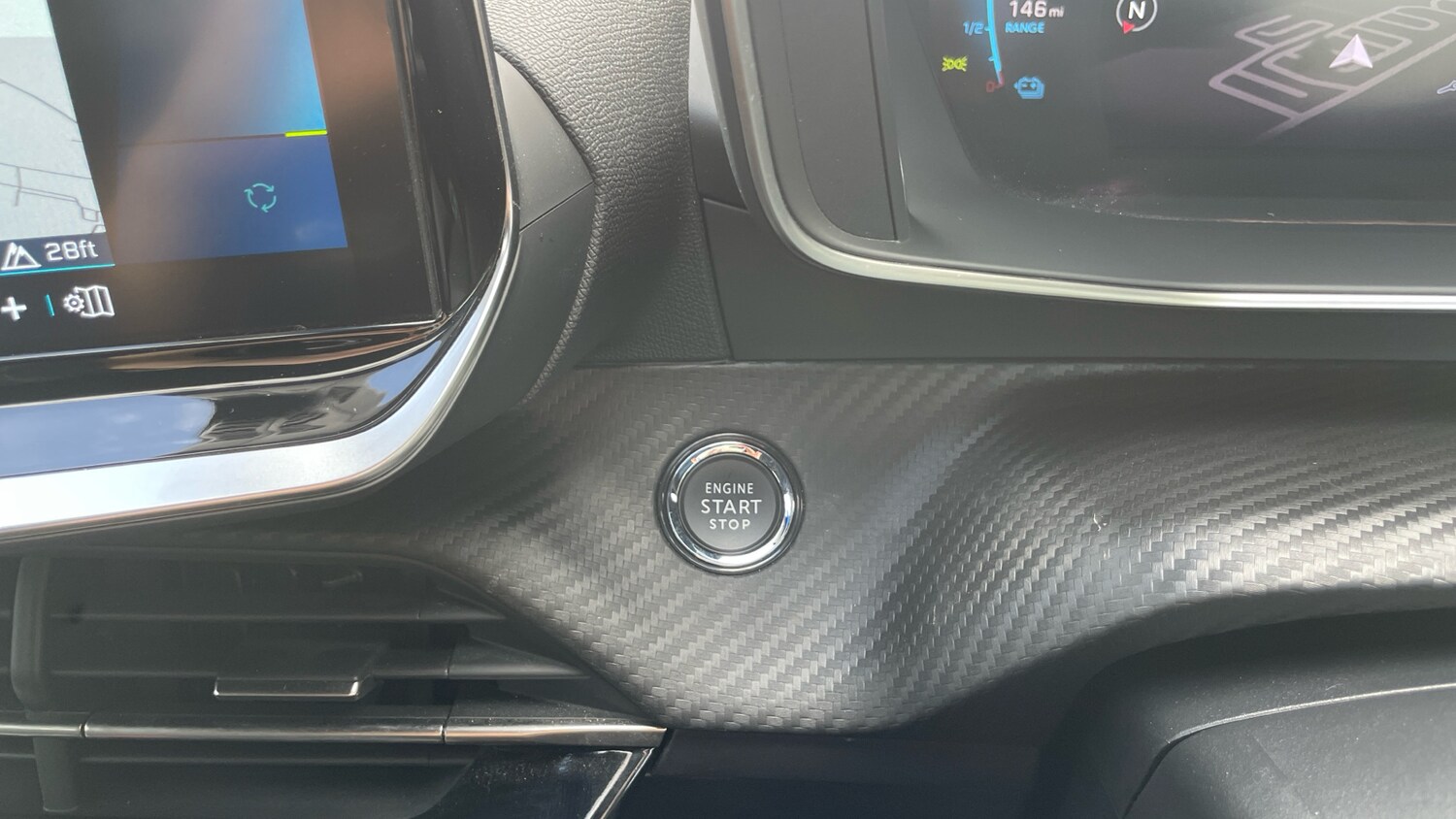 Used Peugeot 2008 2022 for sale - 75929304: Photo 39