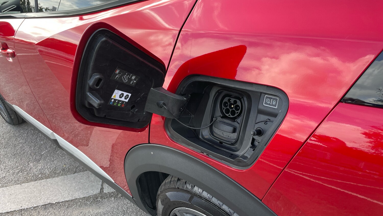 Used Peugeot 2008 2022 for sale - 75929304: Photo 43