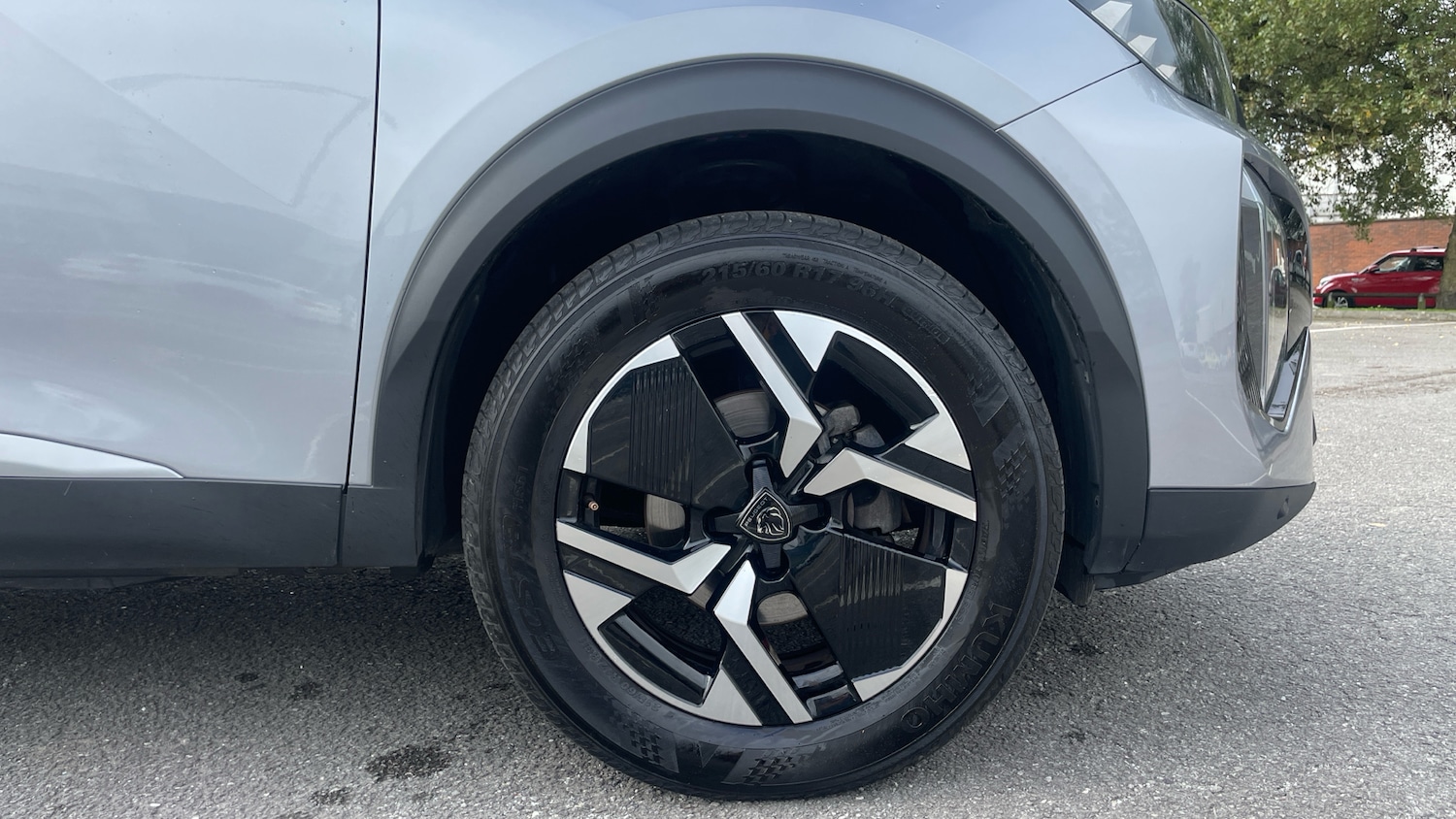 Used Peugeot 2008 2023 for sale - 76787601: Photo 17