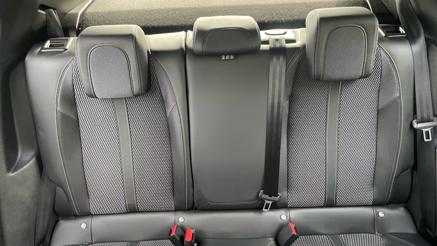 Used Peugeot 2008 2023 for sale - 76787601: Photo 25