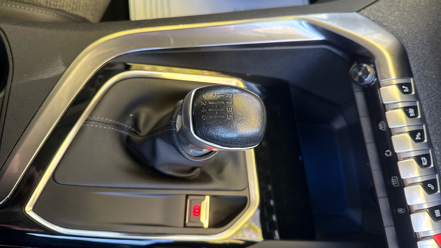 Used Peugeot 5008 2020 for sale - 76327670: Photo 21