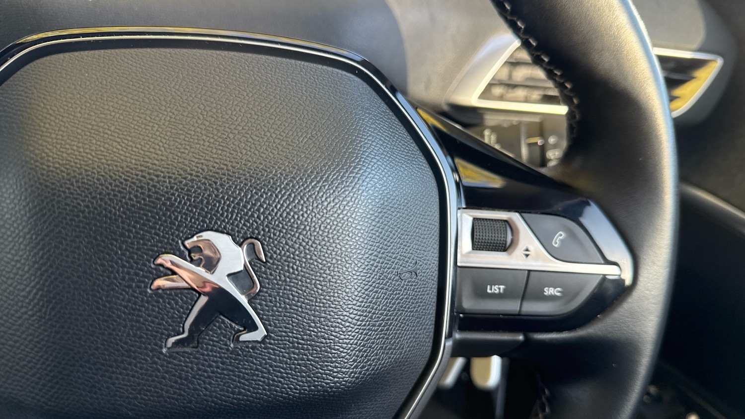 Used Peugeot 5008 2020 for sale - 76327670: Photo 24