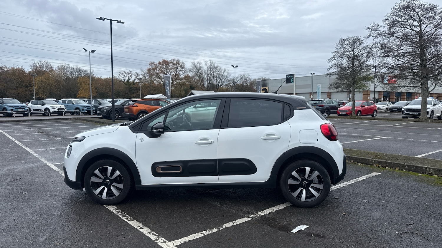 Used Citroen C3 2023 for sale - 76850901: Photo 6