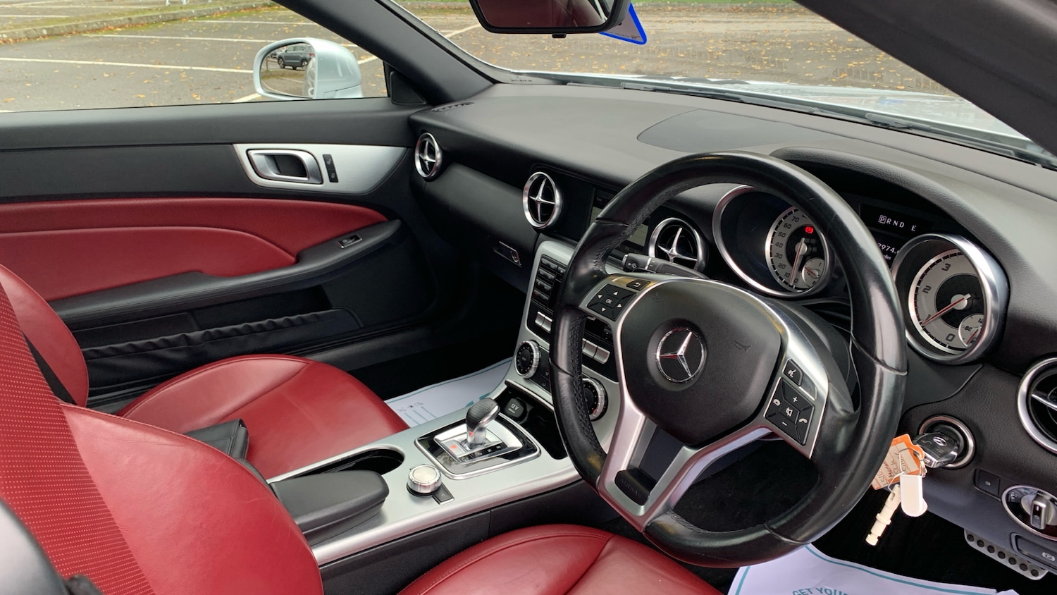 Used Mercedes-Benz SLK 2016 for sale - 76327691: Photo 11