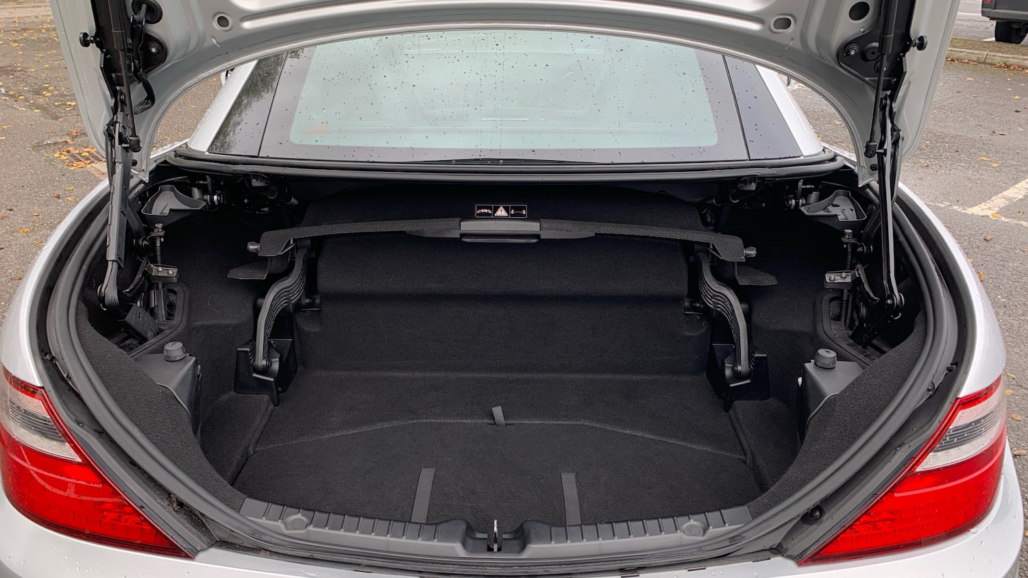 Used Mercedes-Benz SLK 2016 for sale - 76327691: Photo 19