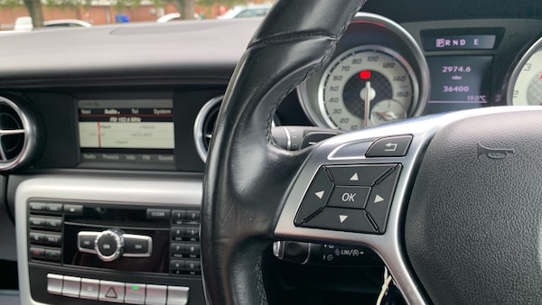 Used Mercedes-Benz SLK 2016 for sale - 76327691: Photo 23