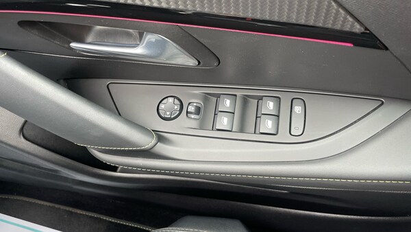 Used Peugeot 208 2022 for sale - 76260898: Photo 22