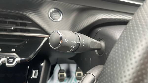 Used Peugeot 208 2022 for sale - 76260898: Photo 27