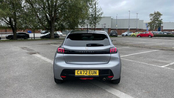 Used Peugeot 208 2022 for sale - 76260898: Photo 9