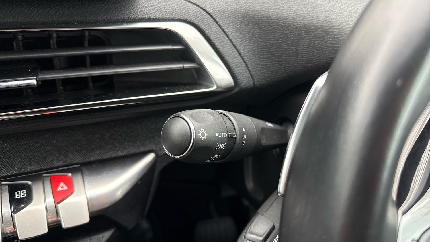 Used Peugeot 3008 2022 for sale - 78021117: Photo 27