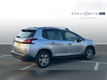 Used Peugeot 2008 2017 for sale - 76307973: Photo