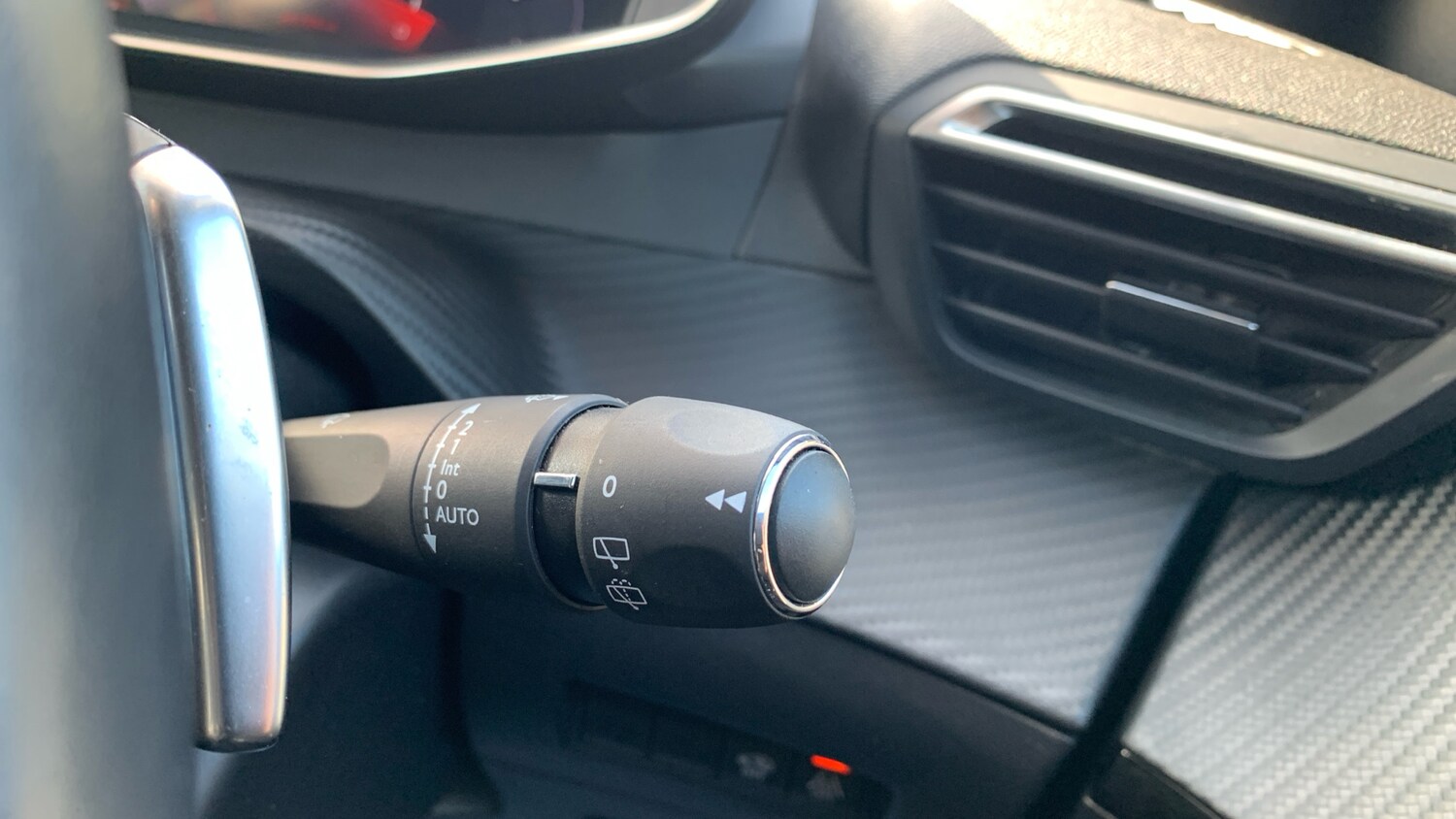 Used Peugeot 2008 2023 for sale - 76095593: Photo 28