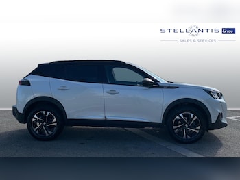 Used Peugeot 2008 2023 for sale - 76095593: Photo 2