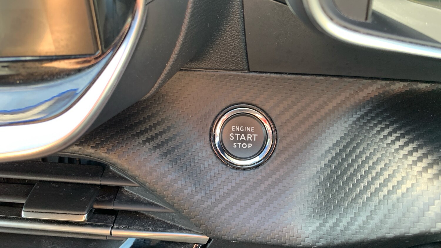 Used Peugeot 2008 2023 for sale - 76095593: Photo 38