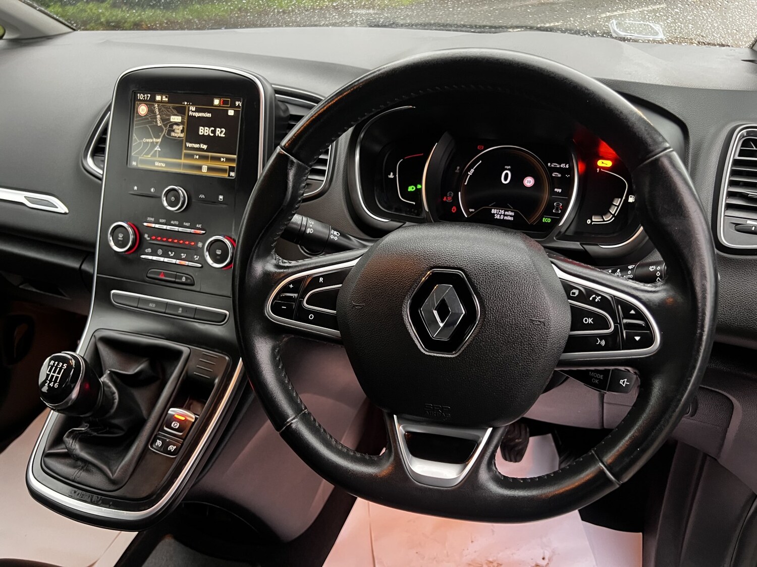 Used Renault Grand Scenic 2018 for sale - 77264544: Photo 28