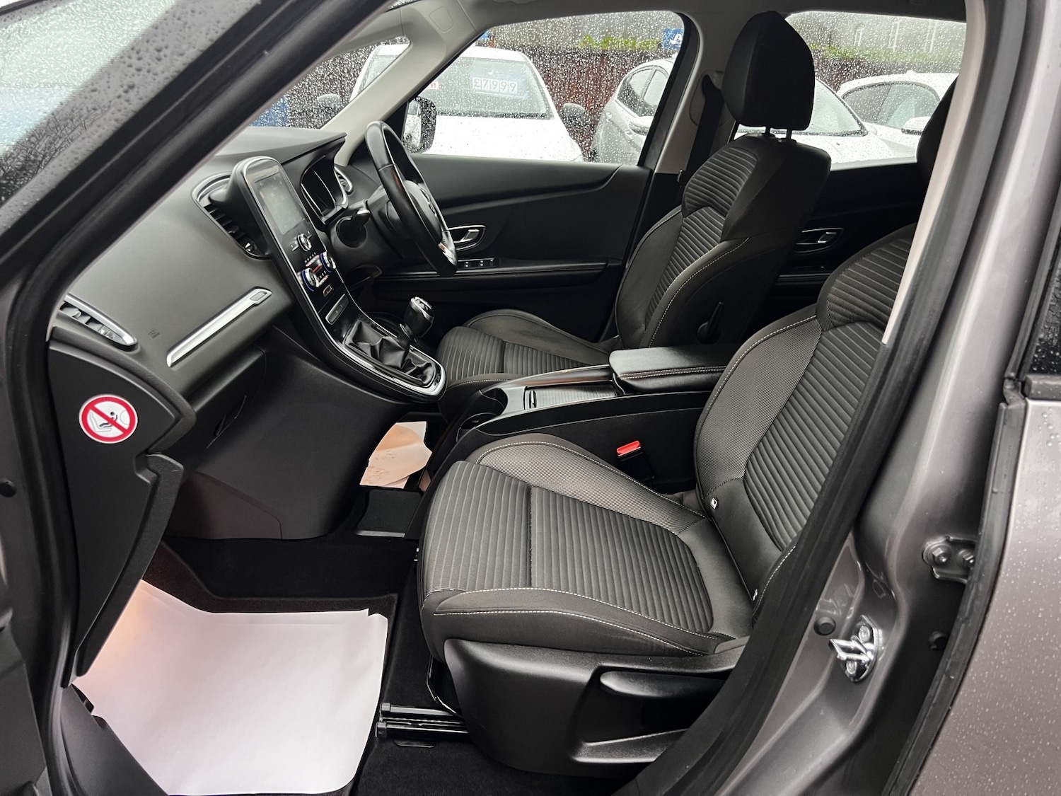 Used Renault Grand Scenic 2018 for sale - 77264544: Photo 3