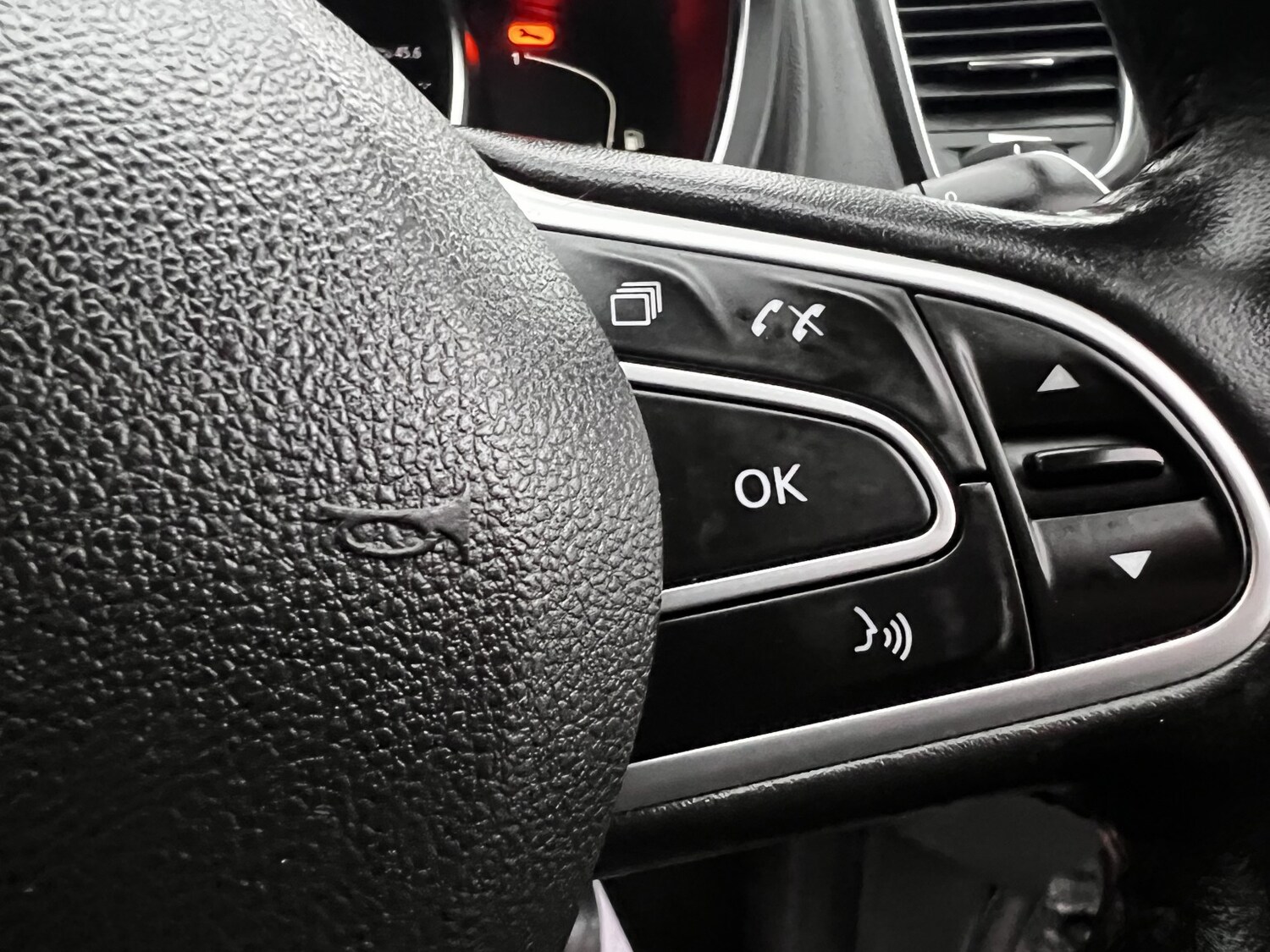 Used Renault Grand Scenic 2018 for sale - 77264544: Photo 30