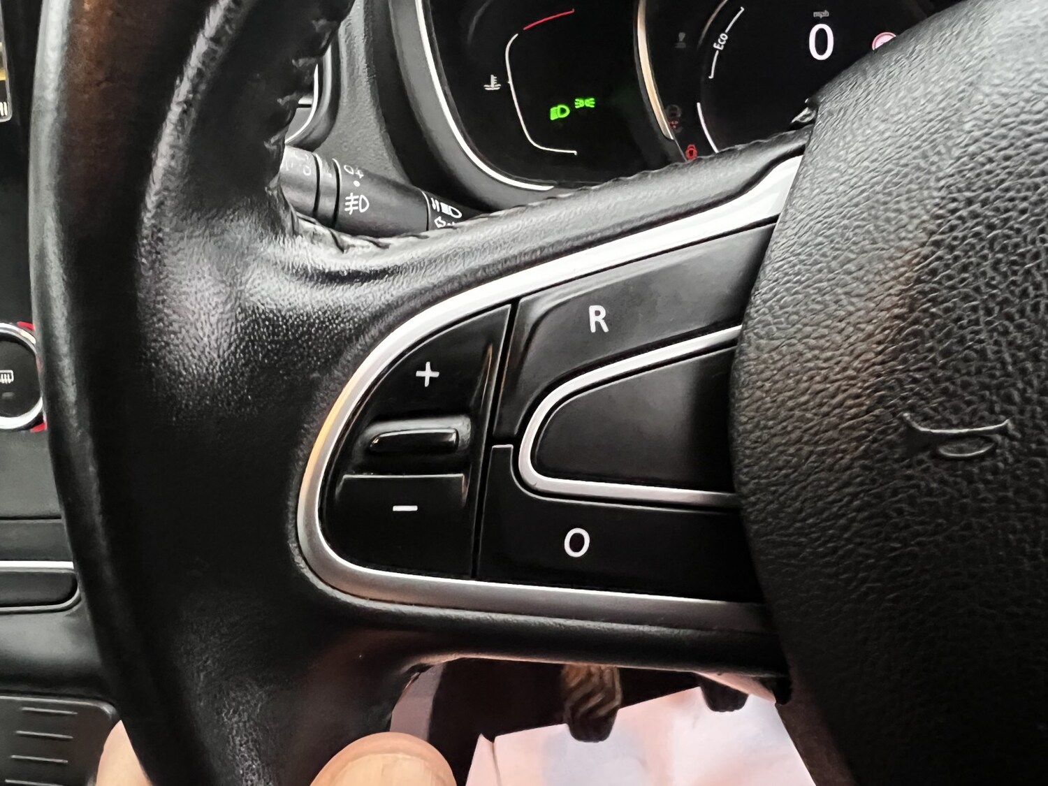 Used Renault Grand Scenic 2018 for sale - 77264544: Photo 31