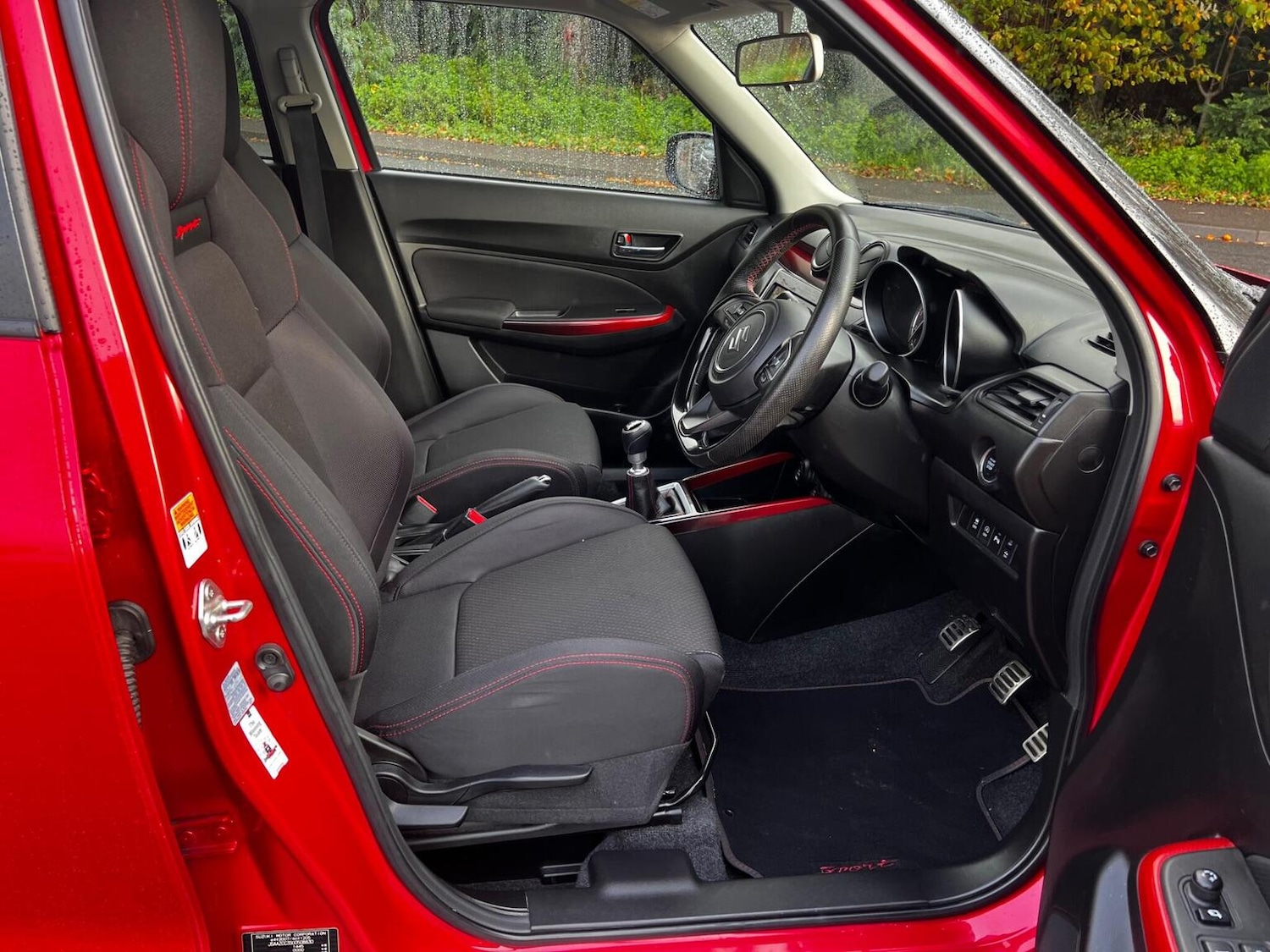 Used Suzuki Swift 2022 for sale - 77264424: Photo 18