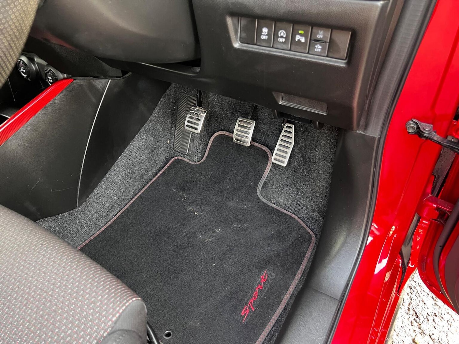 Used Suzuki Swift 2022 for sale - 77264424: Photo 20