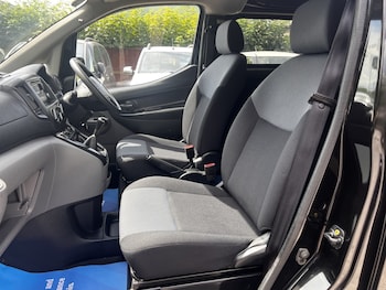 Used Nissan NV200 2017 for sale - 79033162: Photo
