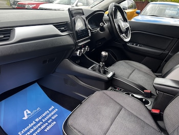 Used Renault Captur 2020 for sale - 78513734: Photo