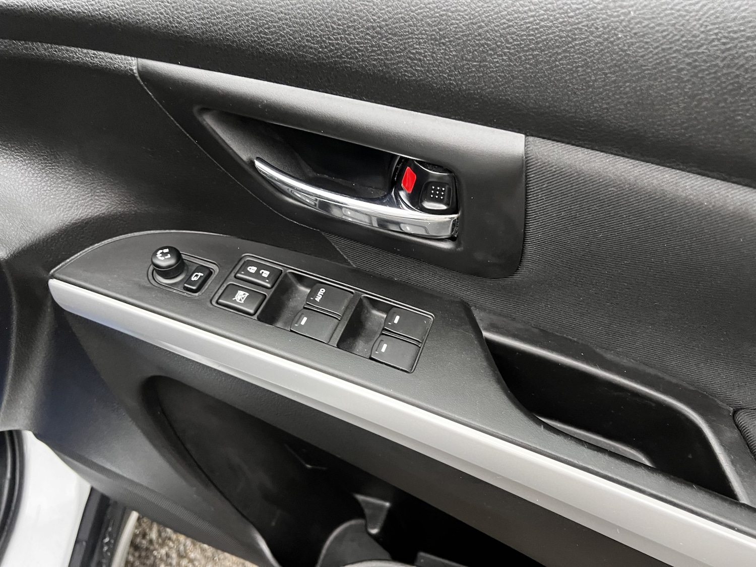 Used Suzuki SX4 S-Cross 2014 for sale - 77264553: Photo 16