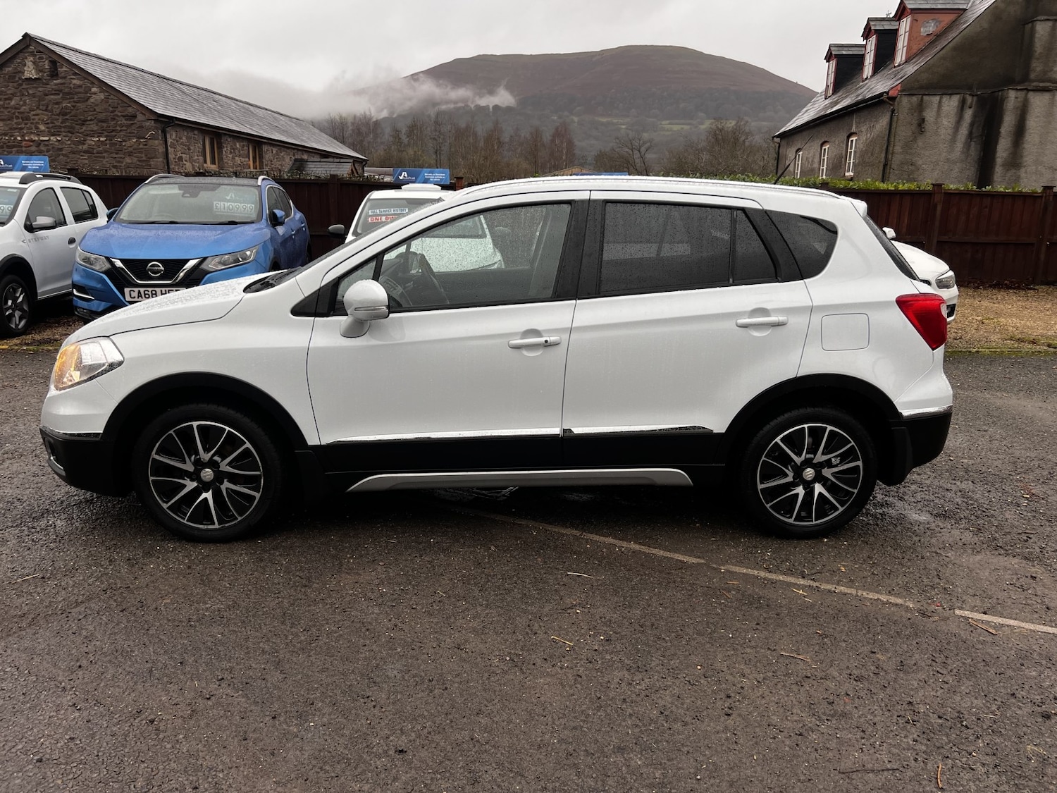 Used Suzuki SX4 S-Cross 2014 for sale - 77264553: Photo 4