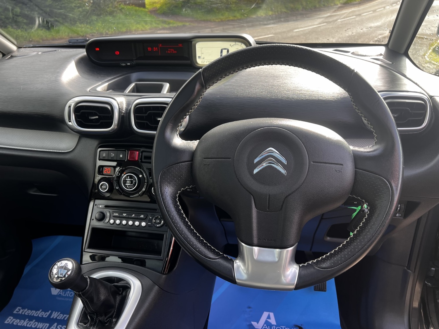 Used Citroen C3 Picasso 2017 for sale - 78125107: Photo 23