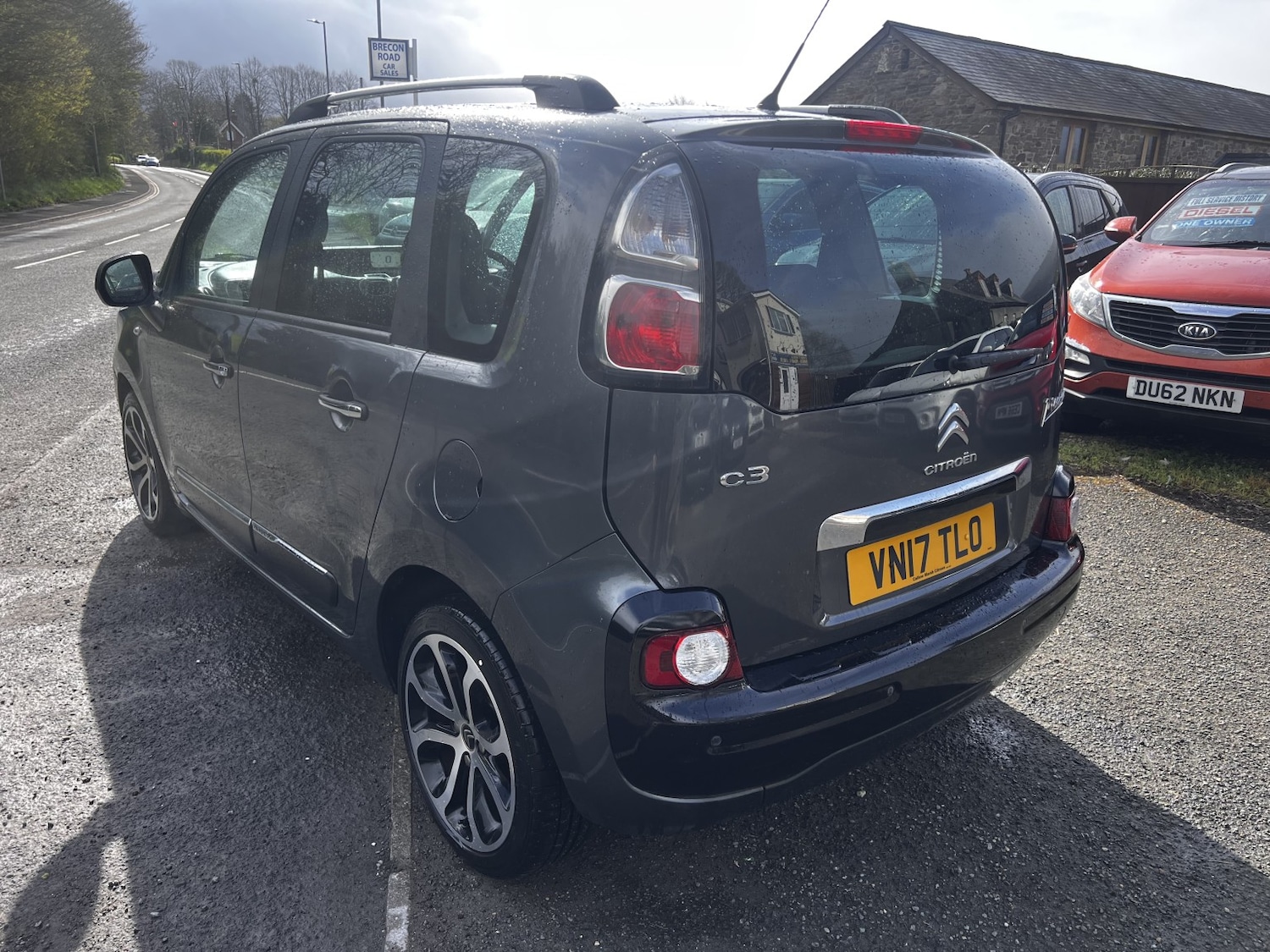 Used Citroen C3 Picasso 2017 for sale - 78125107: Photo 8