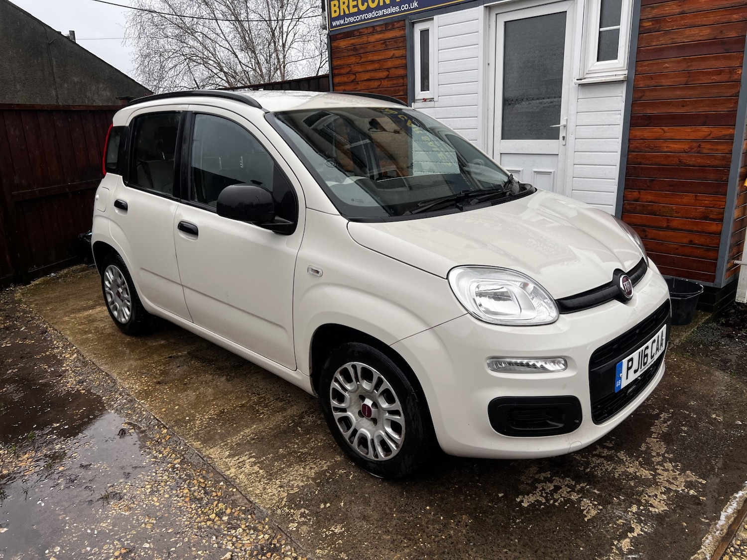Used Fiat Panda 2016 for sale - 77906430: Photo 2