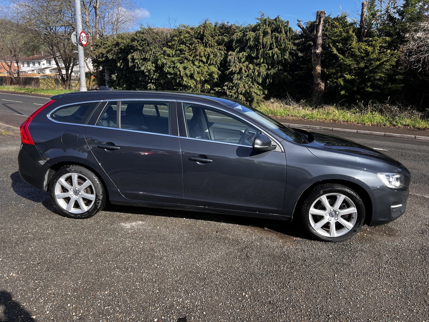 Used Volvo V60 2018 for sale - 77851378: Photo 12