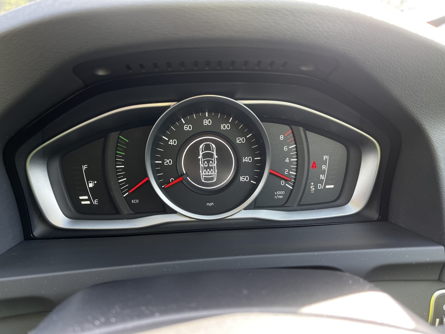 Used Volvo V60 2018 for sale - 77851378: Photo 30