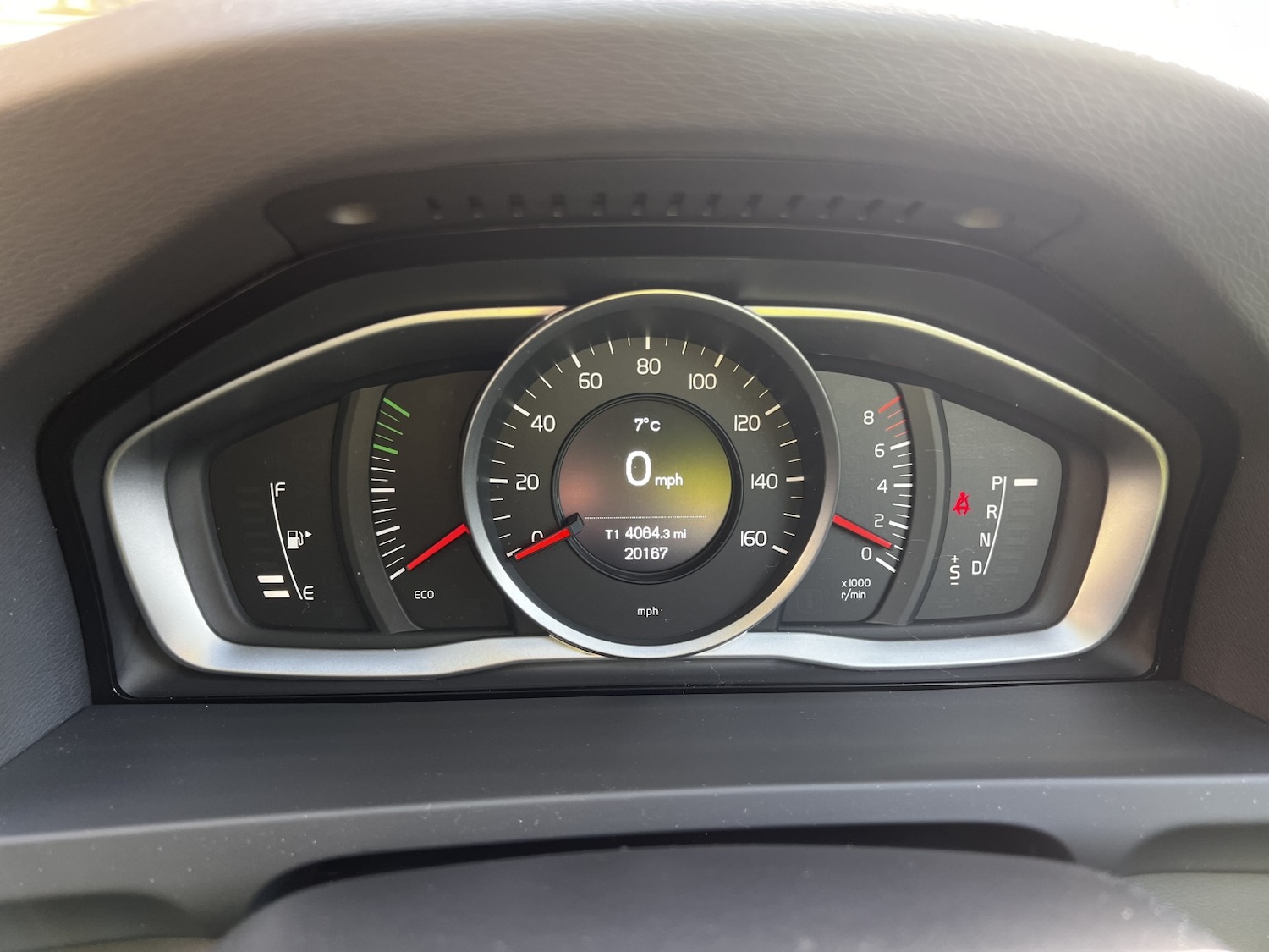 Used Volvo V60 2018 for sale - 77851378: Photo 31