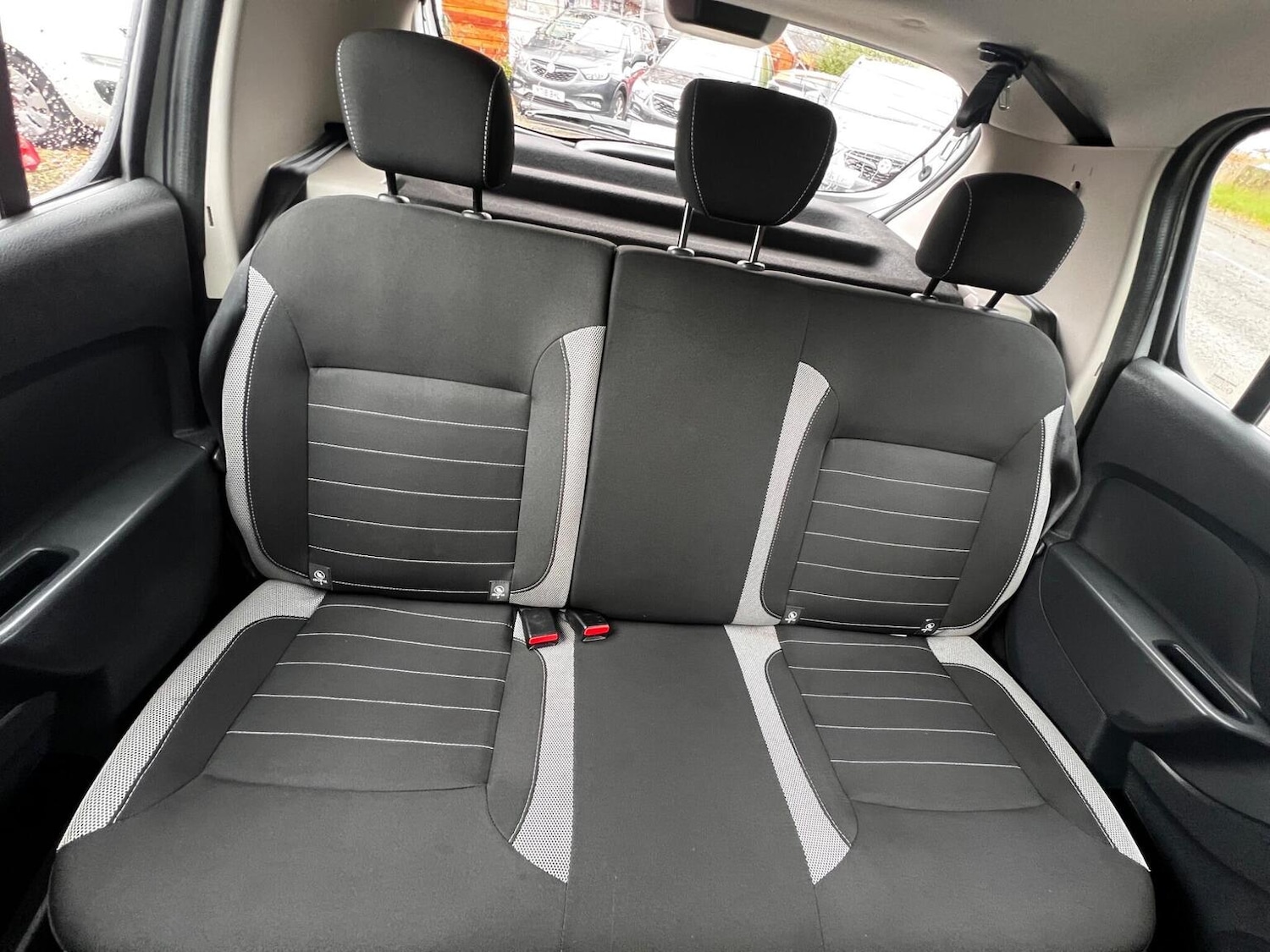 Used Dacia Sandero Stepway 2018 for sale - 77264490: Photo 10