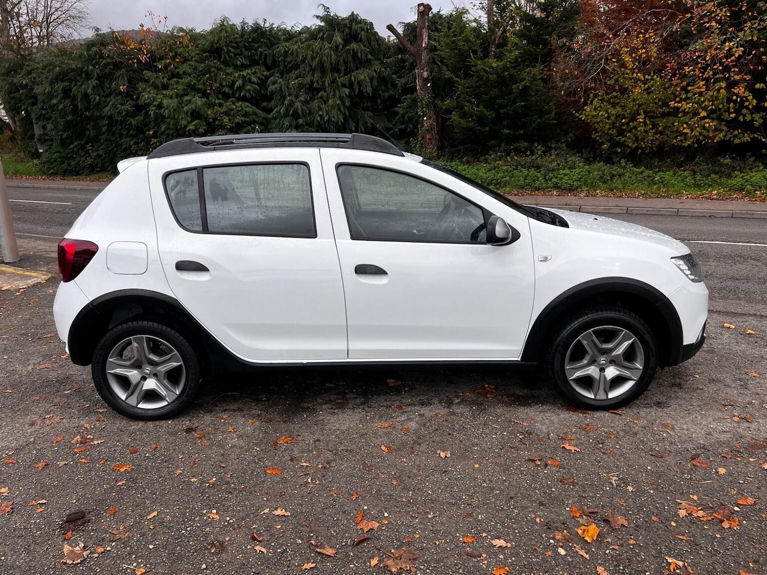 Used Dacia Sandero Stepway 2018 for sale - 77264490: Photo 8