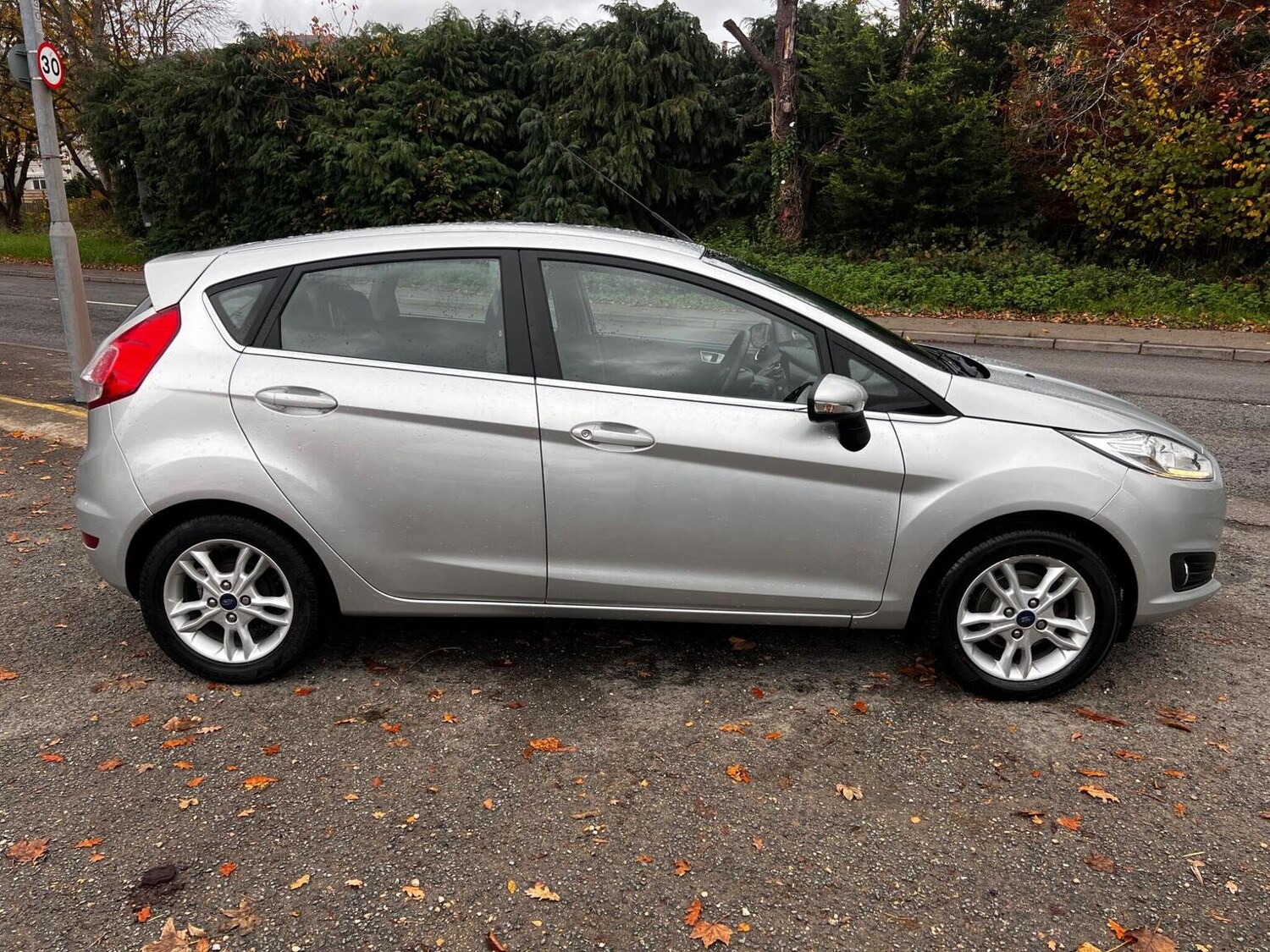 Used Ford Fiesta 2015 for sale - 77264475: Photo 14