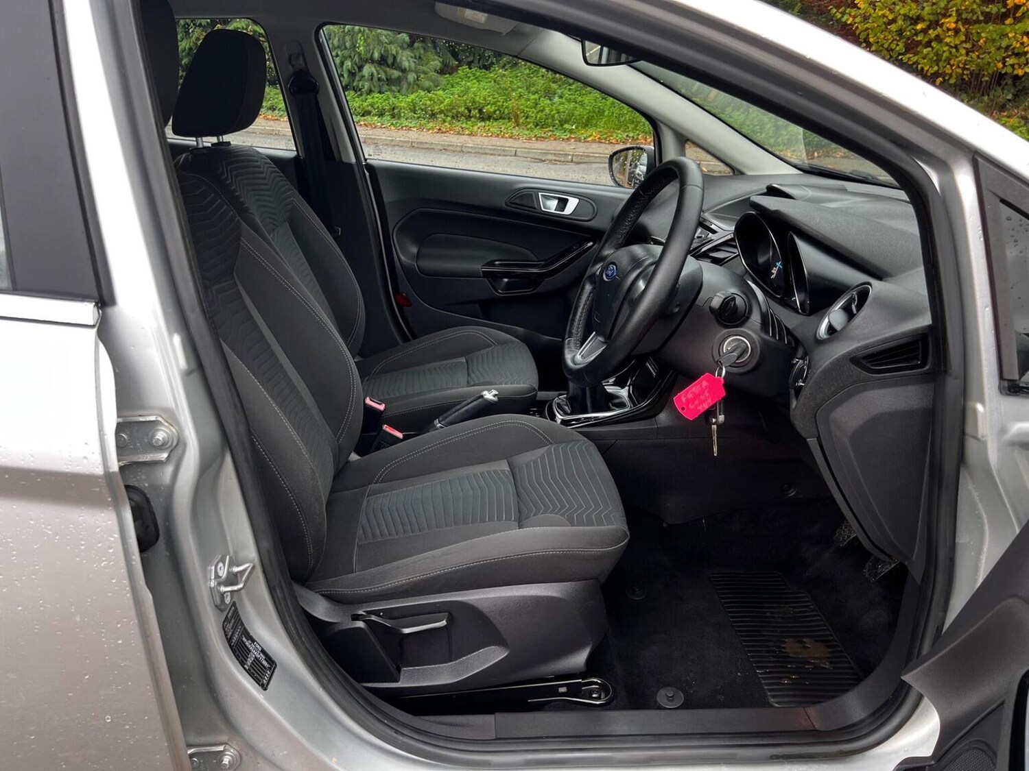 Used Ford Fiesta 2015 for sale - 77264475: Photo 15