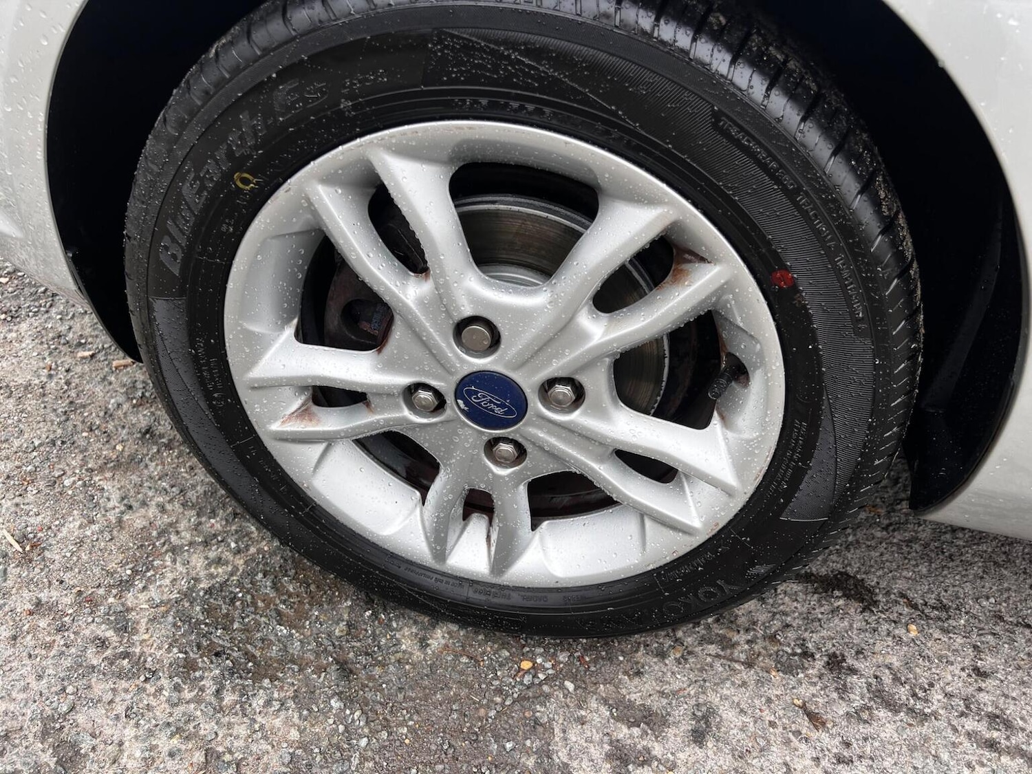 Used Ford Fiesta 2015 for sale - 77264475: Photo 2