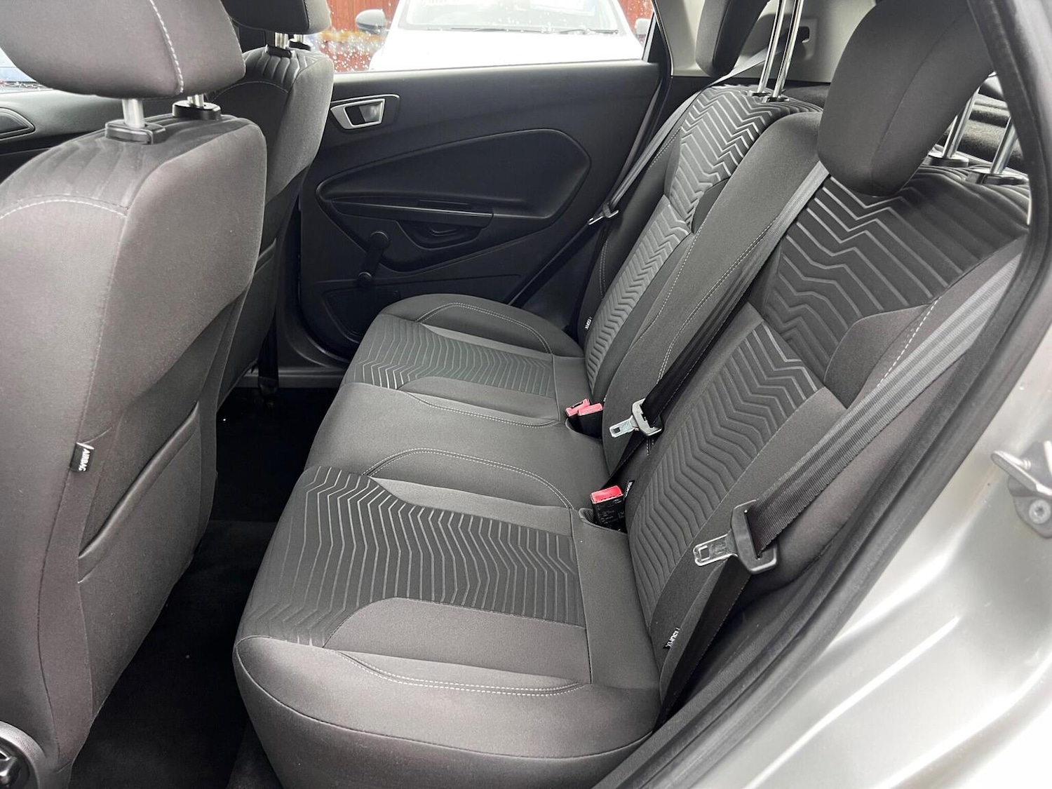 Used Ford Fiesta 2015 for sale - 77264475: Photo 4