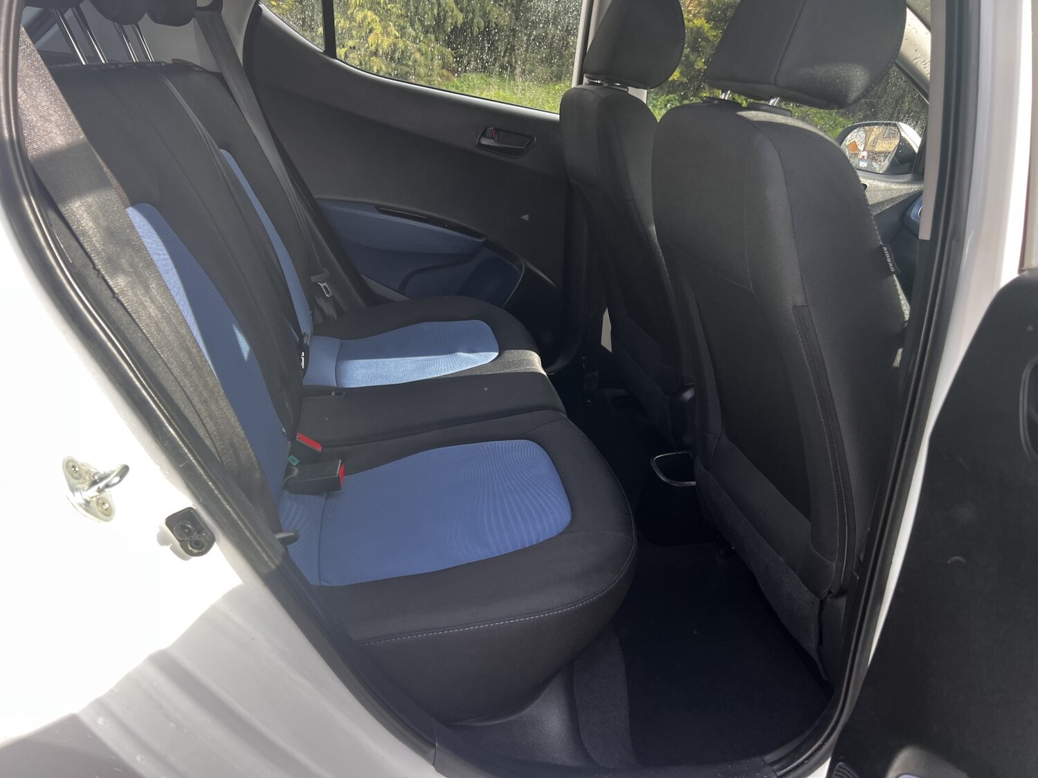 Used Hyundai i10 2016 for sale - 78125115: Photo 13