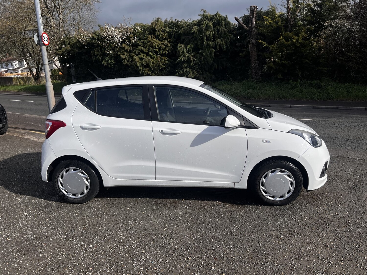 Used Hyundai i10 2016 for sale - 78125115: Photo 14