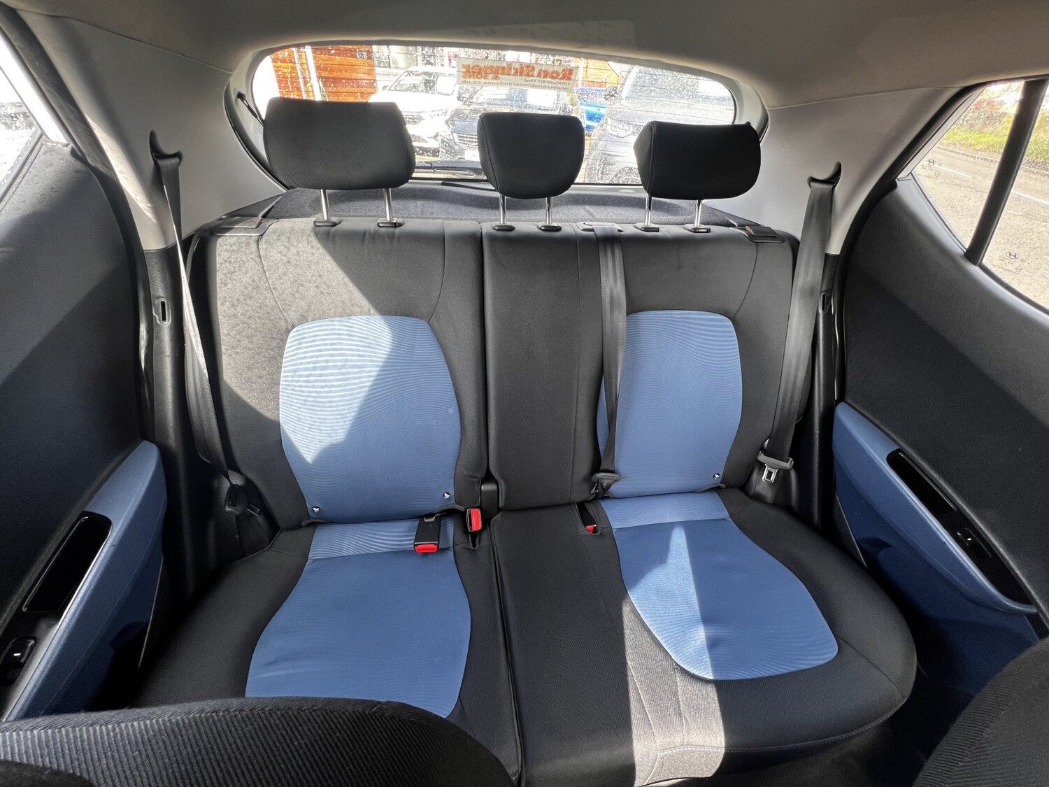 Used Hyundai i10 2016 for sale - 78125115: Photo 15