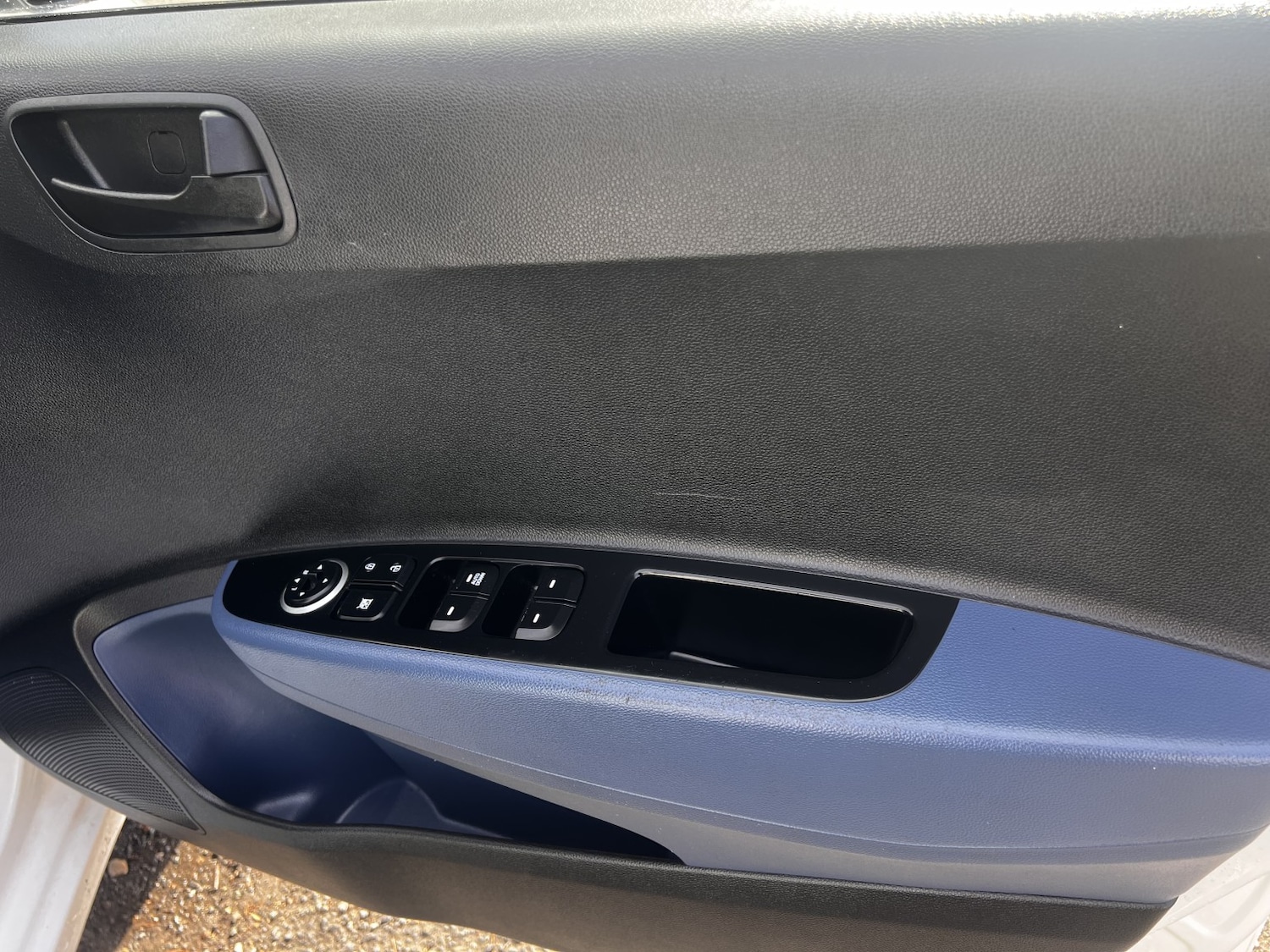 Used Hyundai i10 2016 for sale - 78125115: Photo 5